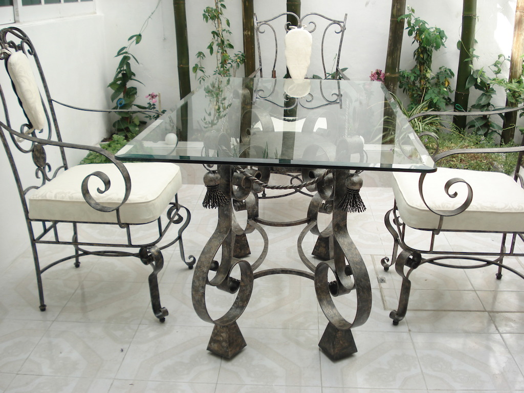 Table, a, manger, en, fer, forgé, et, bois,
Design, table, en, verre, et, fer, forgé, + 6 chaises, avec, rallonge, salle, à, manger,